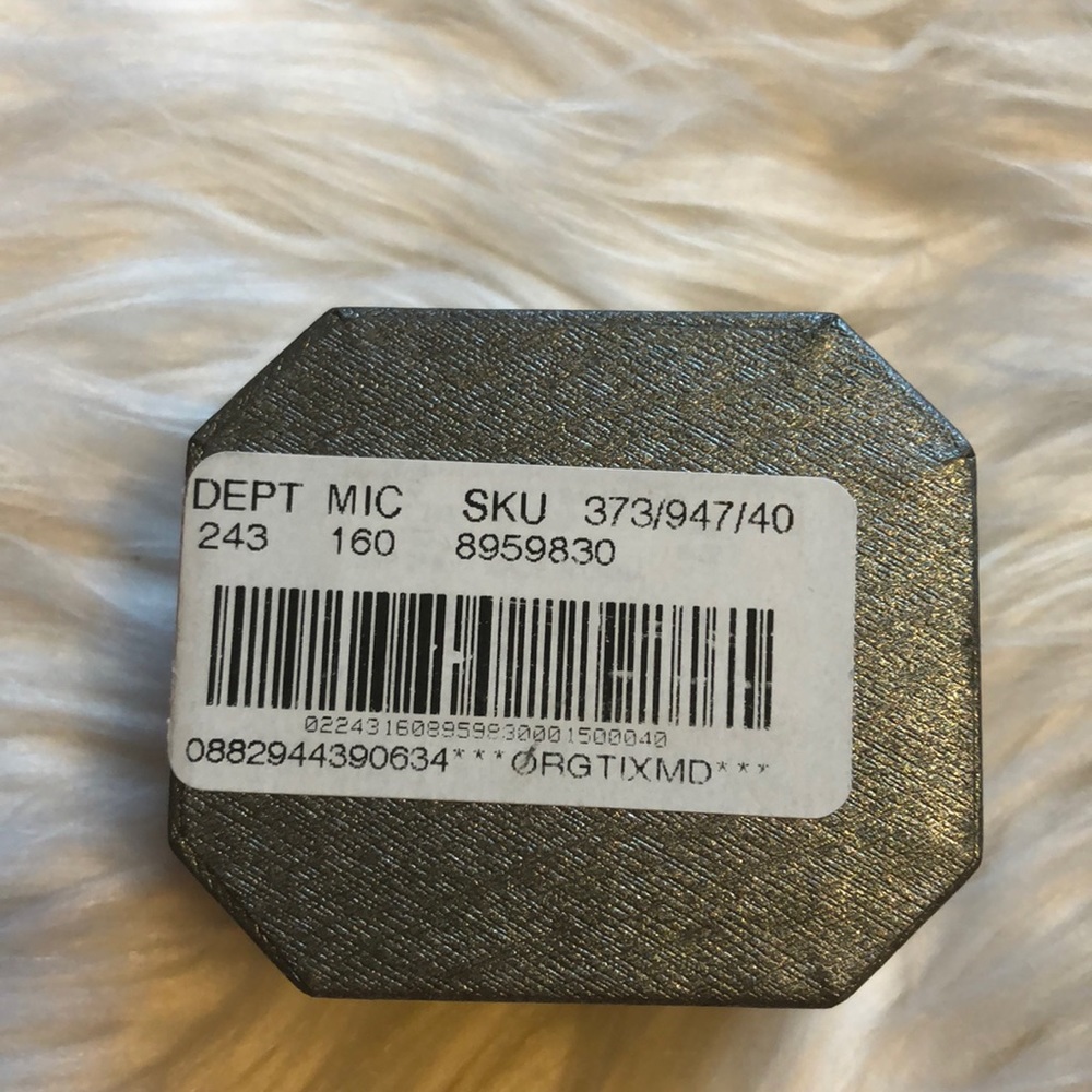 Ring - Picture 3 of 3